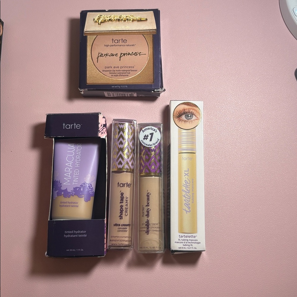 Tarte makeup set brand new!